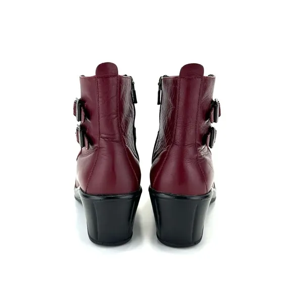 DANSKO RED LEATHER ROUNDED TOE WEDGE PLATFORM ZIPPER CLOSURE ANKLE BOOTS/BOOTIES