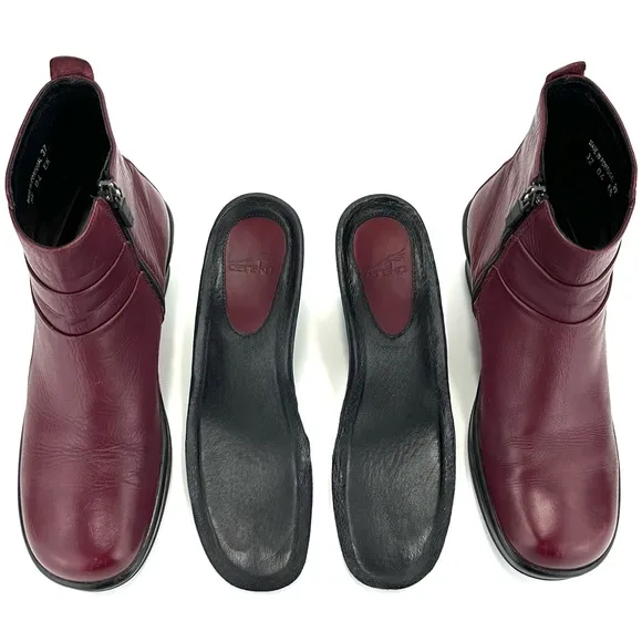 DANSKO RED LEATHER ROUNDED TOE WEDGE PLATFORM ZIPPER CLOSURE ANKLE BOOTS/BOOTIES