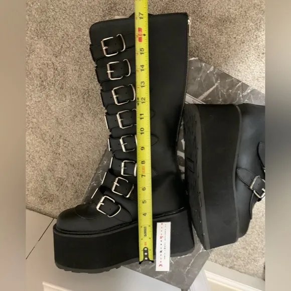 Demonia 318 Damned Destiny Tall Platform Boots - 9 - NEW