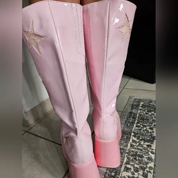 Demonia Dynamite 218 Boots