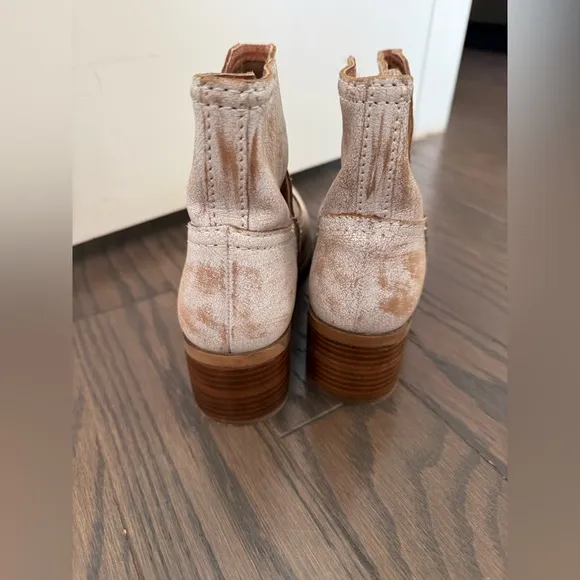 DIBA TRUE Walnut Grove Western Boots