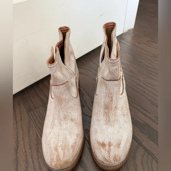 DIBA TRUE Walnut Grove Western Boots
