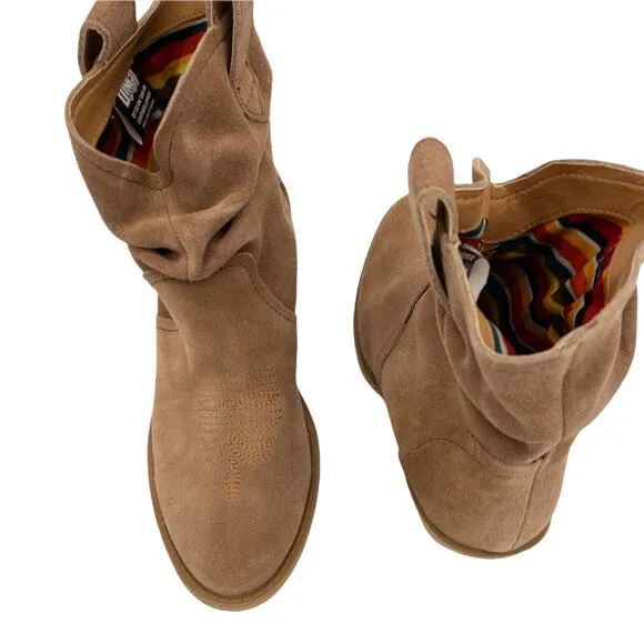 DINGO Dark Tan Jackpot Round Toe Slouchy Suede Western Cowgirl Ankle Boots 6