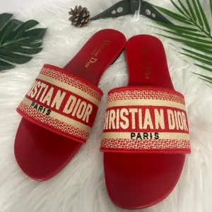 Dior Sandals size 8💕💕