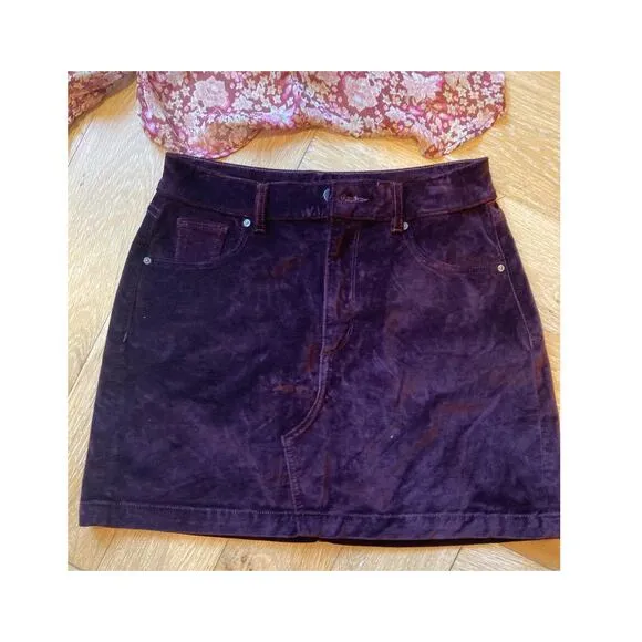 DL1961 Velvet Mini Skirt Burgundy Rich Maroon Purple Hippie Vibes - Sz 27 S