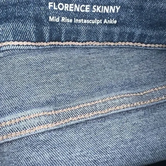 DL1961 Florence Skinny Jeans
