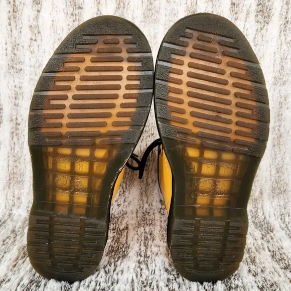 Doctor Martens &quot;1460 Smooth Leather Lace Up Boots&quot; Yellow | Women's Size 6