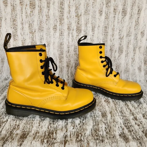 Doctor Martens &quot;1460 Smooth Leather Lace Up Boots&quot; Yellow | Women's Size 6