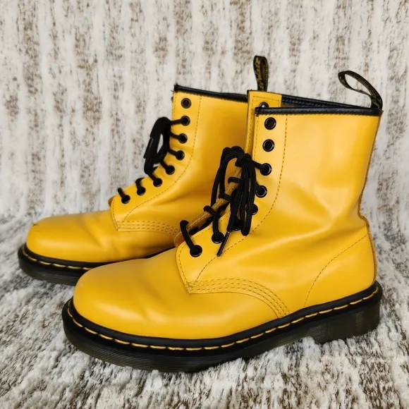 Doctor Martens &quot;1460 Smooth Leather Lace Up Boots&quot; Yellow | Women's Size 6