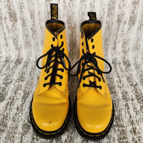 Doctor Martens &quot;1460 Smooth Leather Lace Up Boots&quot; Yellow | Women's Size 6