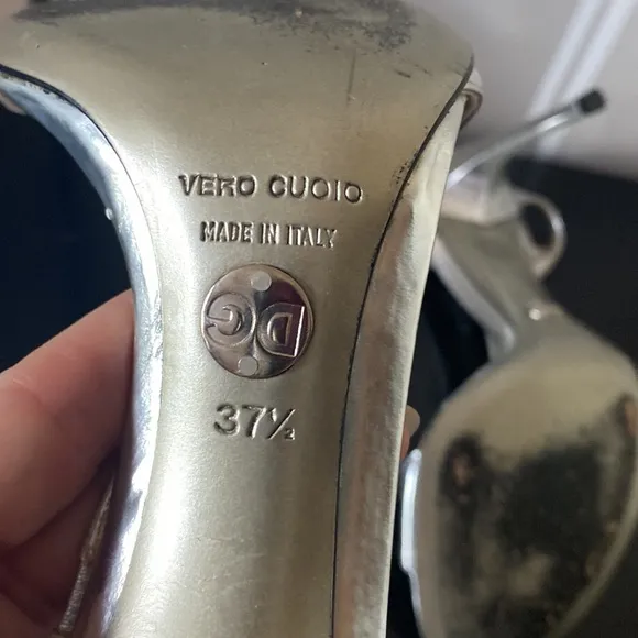 DOLCE &amp; GABBANNA vintage silver stiletto sandals size 37.5