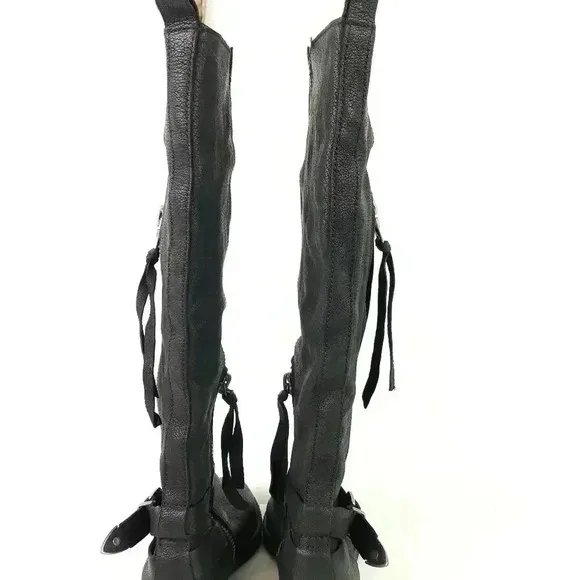 DOLCE VITA BOOTS Size 6.5