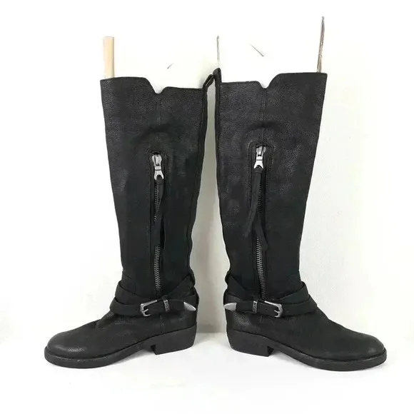 DOLCE VITA BOOTS Size 6.5