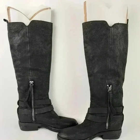DOLCE VITA BOOTS Size 6.5
