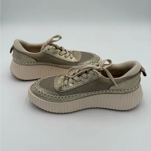 Dolce Vita Daran Wedge Sneaker Platform BOHO Lace Up Tennis Shoes Gold 8 NWOT
