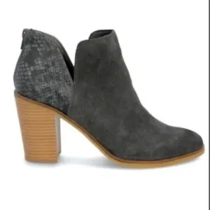 DOLCE VITA DV8  Shai Mixed Material Grey  Leather  Ankle Boots Women Size 9