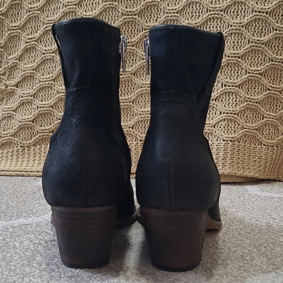 Dolce Vita 'Silma' Black Leather Western Ankle Booties - Size 7
