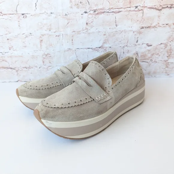 Dolce Vita Women's Suede Gray Platform Shoes