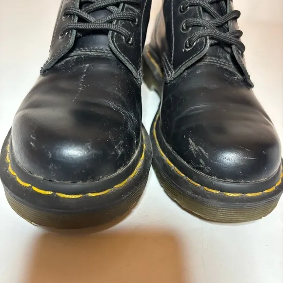 Dr. Martens 1460 Boots Women's Size 6 Black Leather Classic Casual Emo Punk Goth