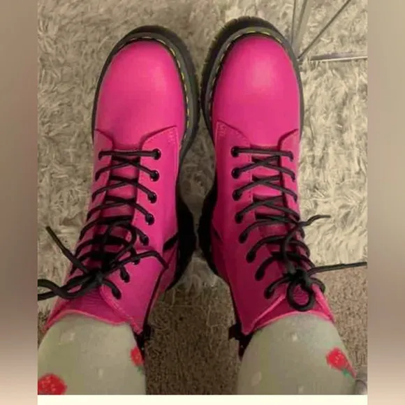 Dr Martens 1460 SMOOTH LEATHER LACE UP BOOTS