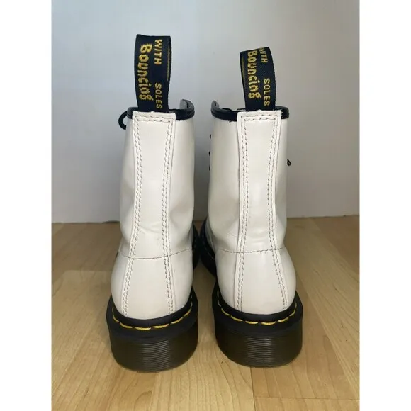 Dr. Martens 1460 Smoth Leather Lace Up Boots EU 36/ US 5 White