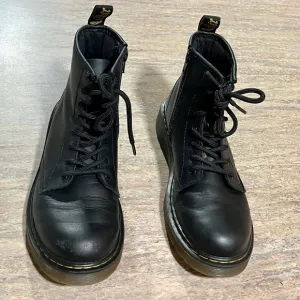 Dr. Martens 1460J ankle boots