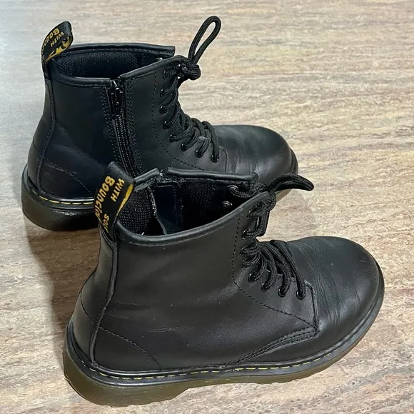 Dr. Martens 1460J ankle boots