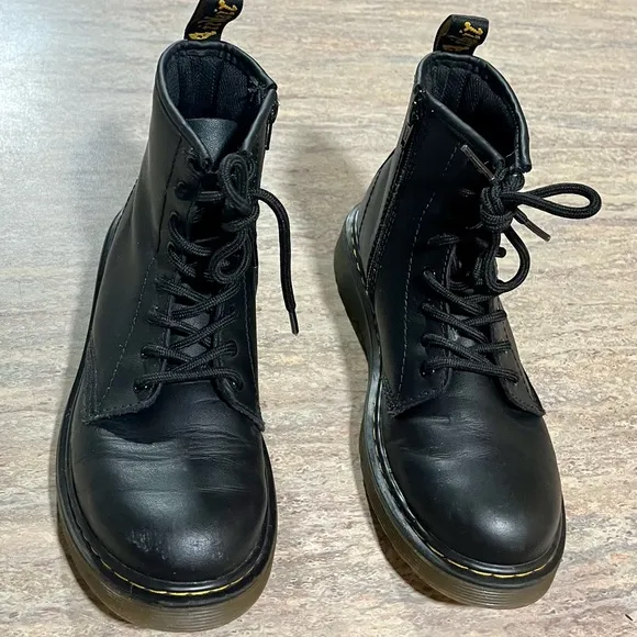 Dr. Martens 1460J ankle boots