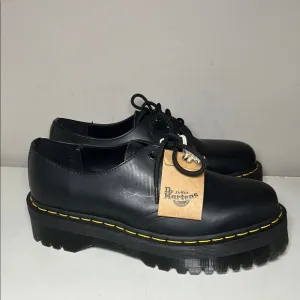 Dr. Martens 1461 smooth leather New Black Platform Shoes