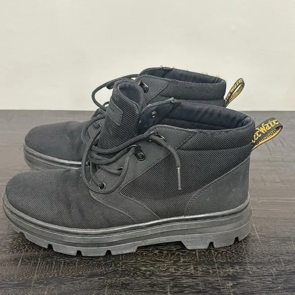 Dr. Martens Bonny leather casual boots sz 9