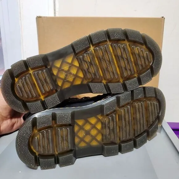 Dr. Martens Buwick Mens Sz 8 /Womens Sz 9 Gunmetal 30846029 Extra Tough New