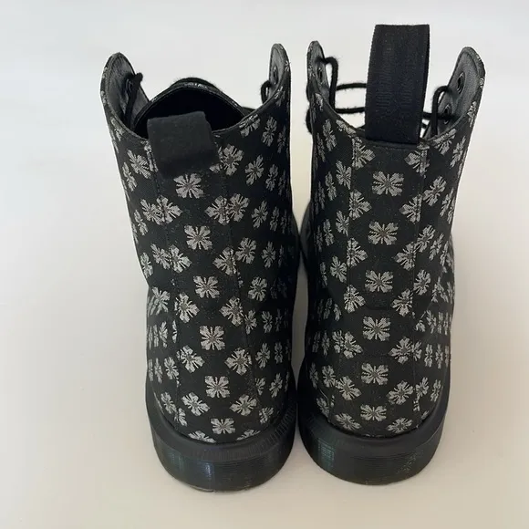 Dr. Martens Kathleen 60's Geo Brocade Boots 7 Eye in Black Lace Up Y2K Size 8