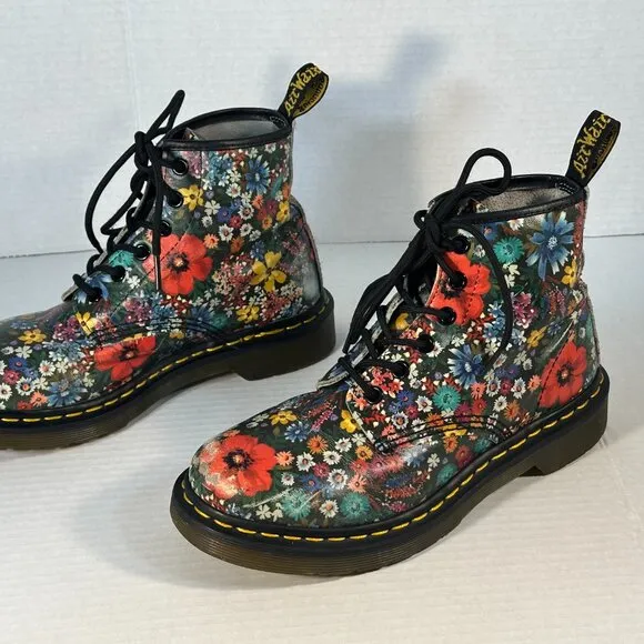 DR MARTENS L-7 FLOWER BOOTS