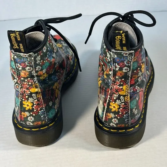 DR MARTENS L-7 FLOWER BOOTS