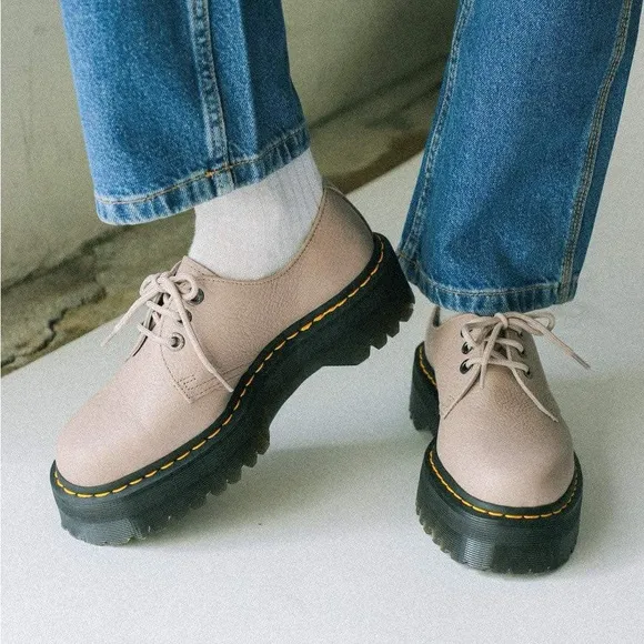 Dr. Martens Men’s 1461  Quad II Leather Platform Taupe Shoes New