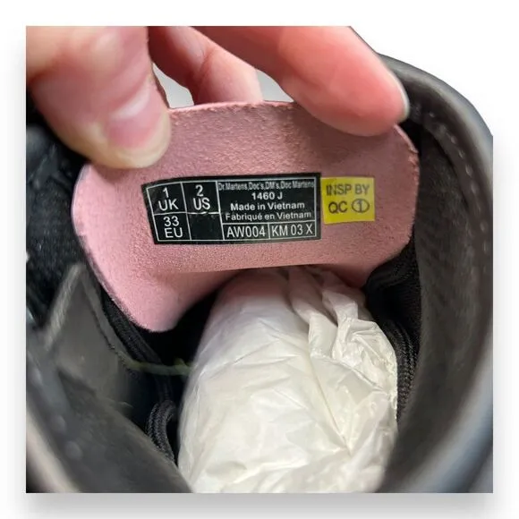 Dr Martens‎ Size 2 1460 j patent lamper pale pink lace up combat boots