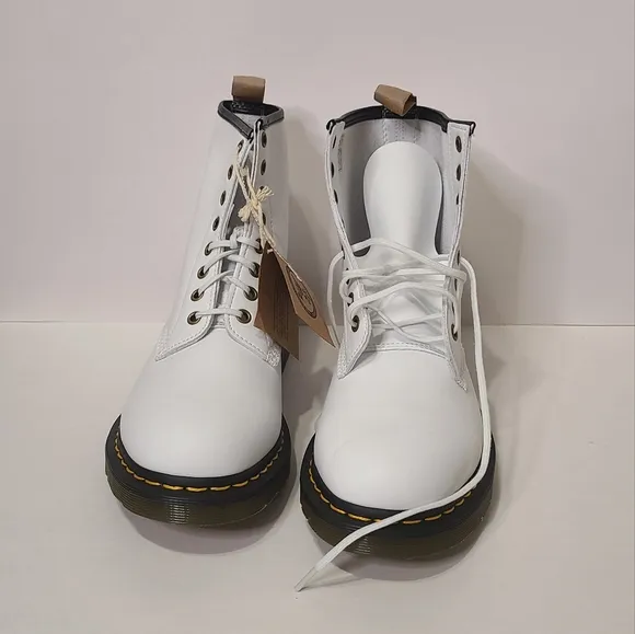 DR MARTENS VEGAN 1460 KEMBLE LACE UP BOOTS NWOB