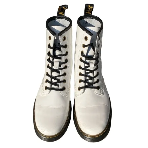 Dr. Martens Zavala Combat Boot in White Women’s Size 7