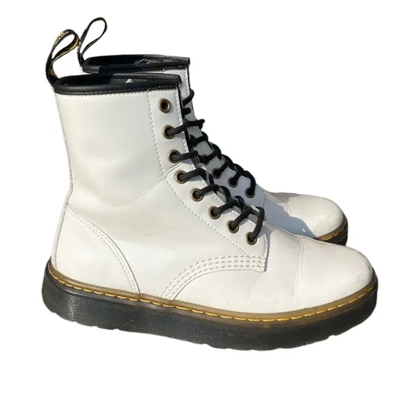 Dr. Martens Zavala Combat Boot in White Women’s Size 7