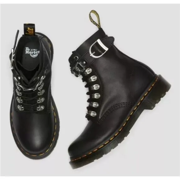 DR MARTENS 1460 Pascal Women's Chain Leather Lace Up Boots sz 7