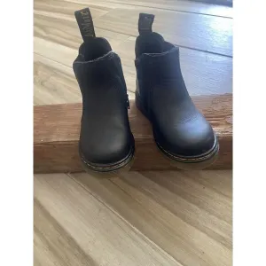 Dr. Martin - #2976 Chelsea Airwave‎ Zipper- Black Leather Boots-Size 7 Toddler