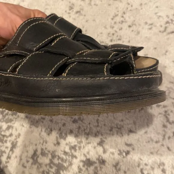 Dr Martens 8397 Arc Fisherman Sandals black in size 10 made in England EUC