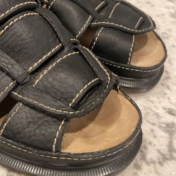 Dr Martens 8397 Arc Fisherman Sandals black in size 10 made in England EUC
