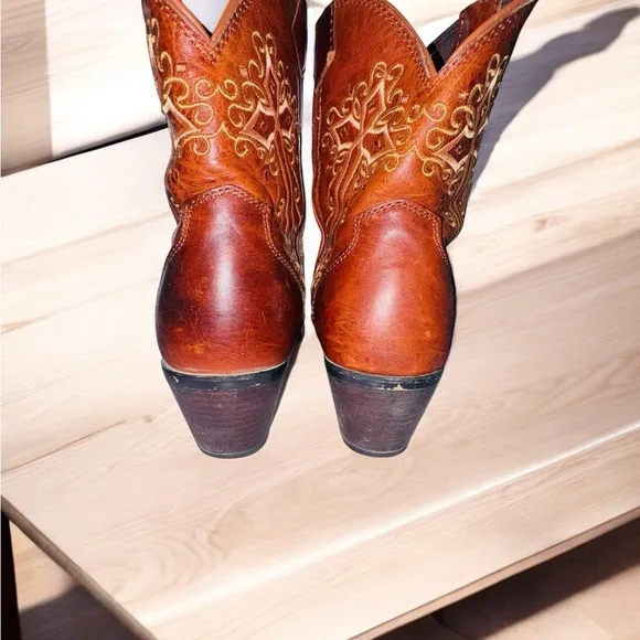 Durango Western Crush Embroidered Crosses Brown Leather Boots Size 6.5