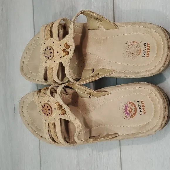 Earth Spirit Womens Comfort Leather Wedge Sandals shoes sz 11