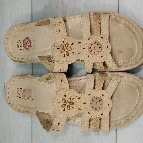 Earth Spirit Womens Comfort Leather Wedge Sandals shoes sz 11