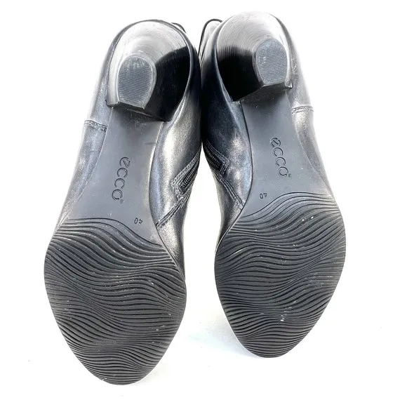 Ecco Boots Womens 9.5/40 Tall Form Fit Side Zip Riding Biker Black Leather Heels
