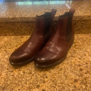 ECCO Brown Leather Chelsea Boots Mens 10 Dress Casual Fall Style