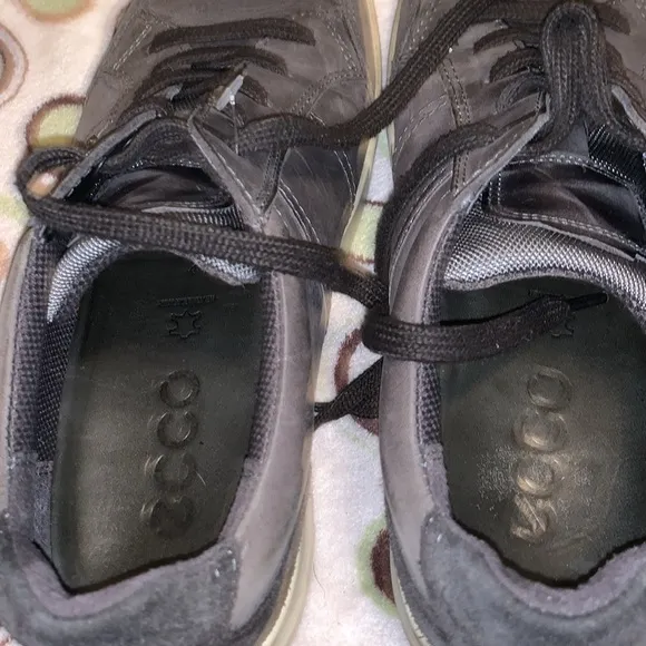 ECCO Men's Gray Suede Leather Lace Up Casual Sneakers Shoes Mens Sz 41