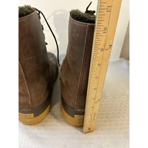 Eddie Bauer fur-lined work boots 13 (Made in Canada)